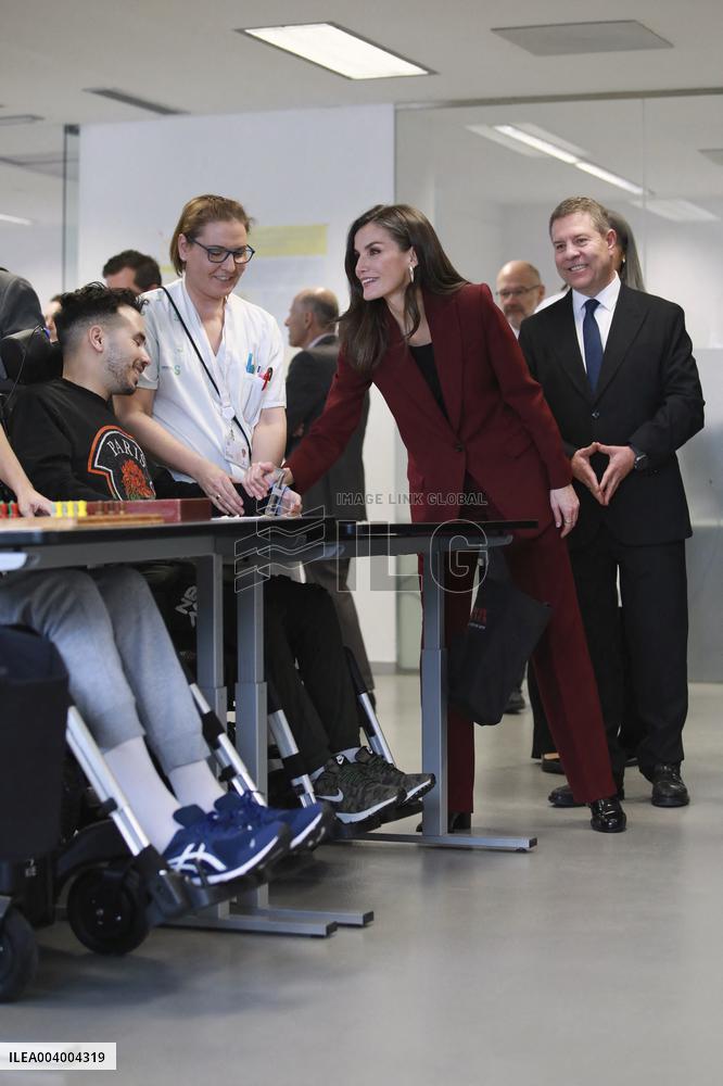 Royals At Visit To Paraplegic National Hospital - Toledo