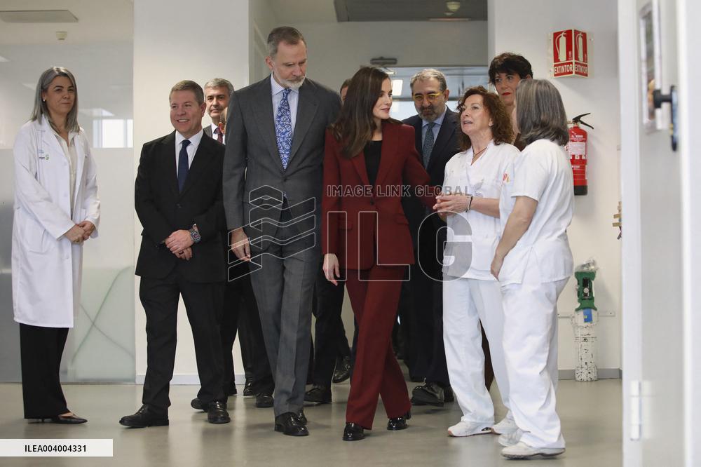 Royals At Visit To Paraplegic National Hospital - Toledo