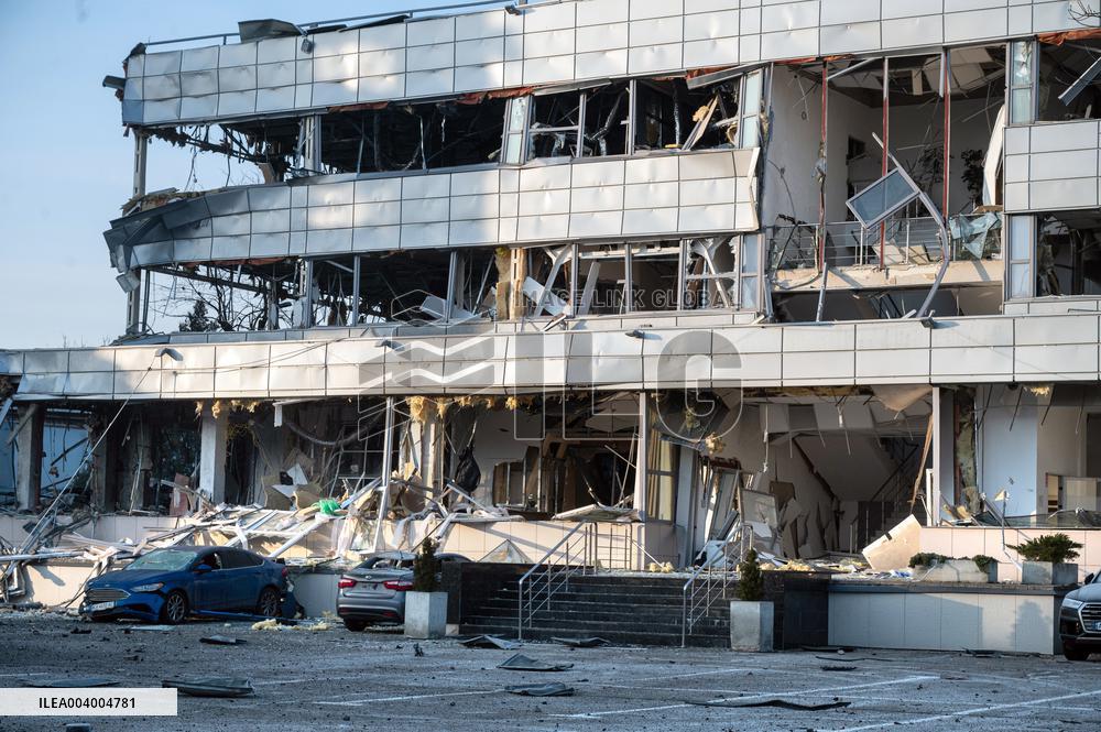 Kyiv under Russian ballistic missile attack