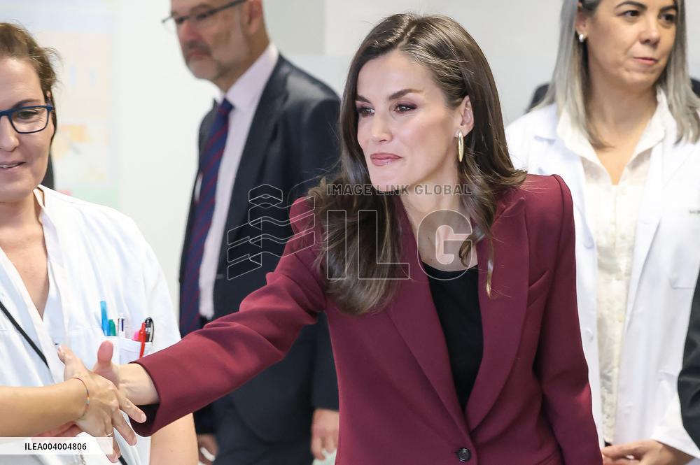 Royals At Visit To Paraplegic National Hospital - Toledo