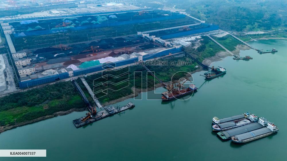 Guoyuan Port Container Terminal in Chongqing