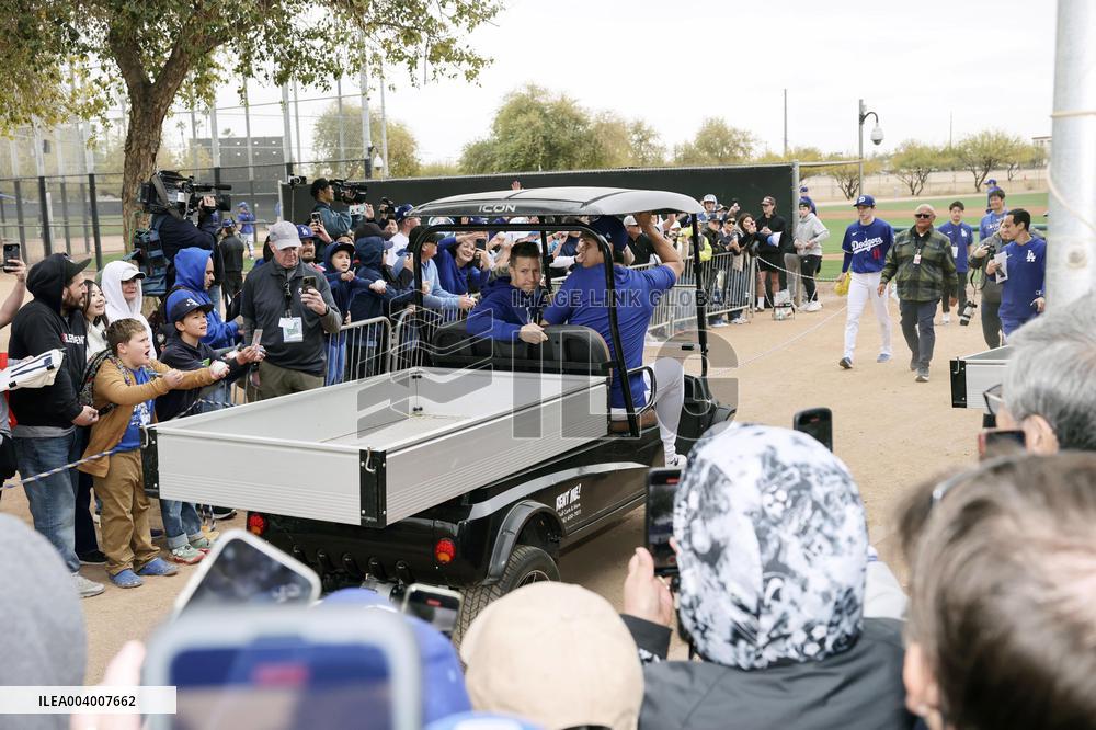 Baseball: MLB spring training