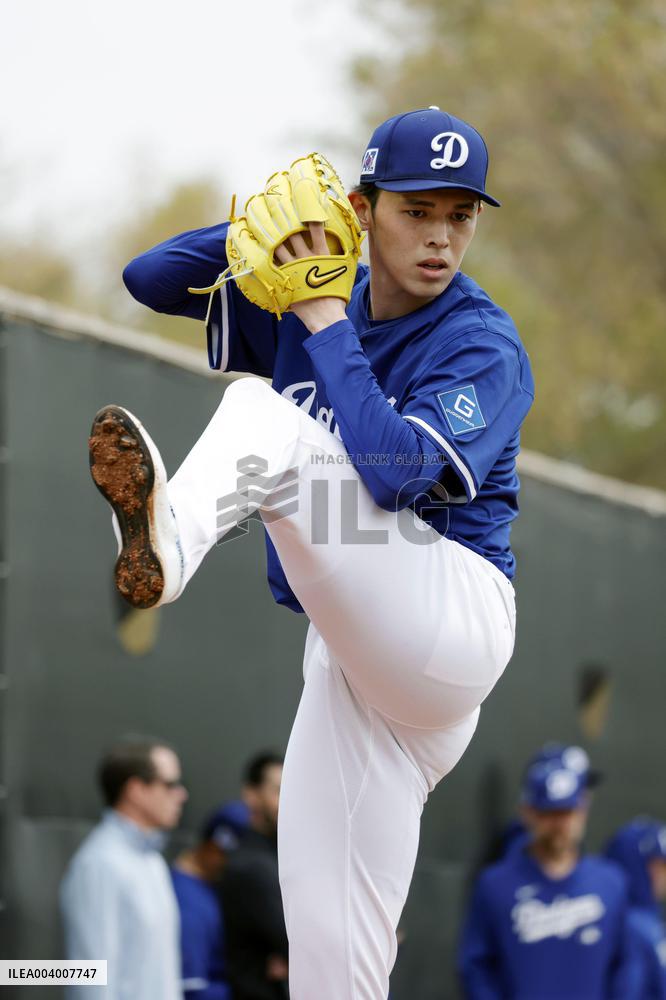 Baseball: MLB spring training