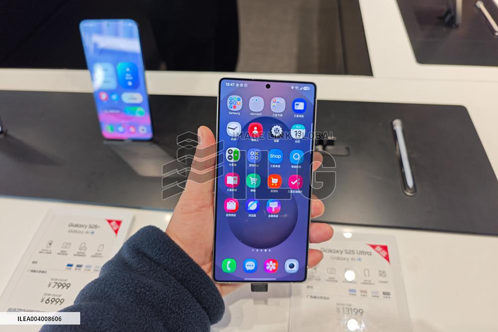 Samsung Annual Flagship Galaxy S25 Phone