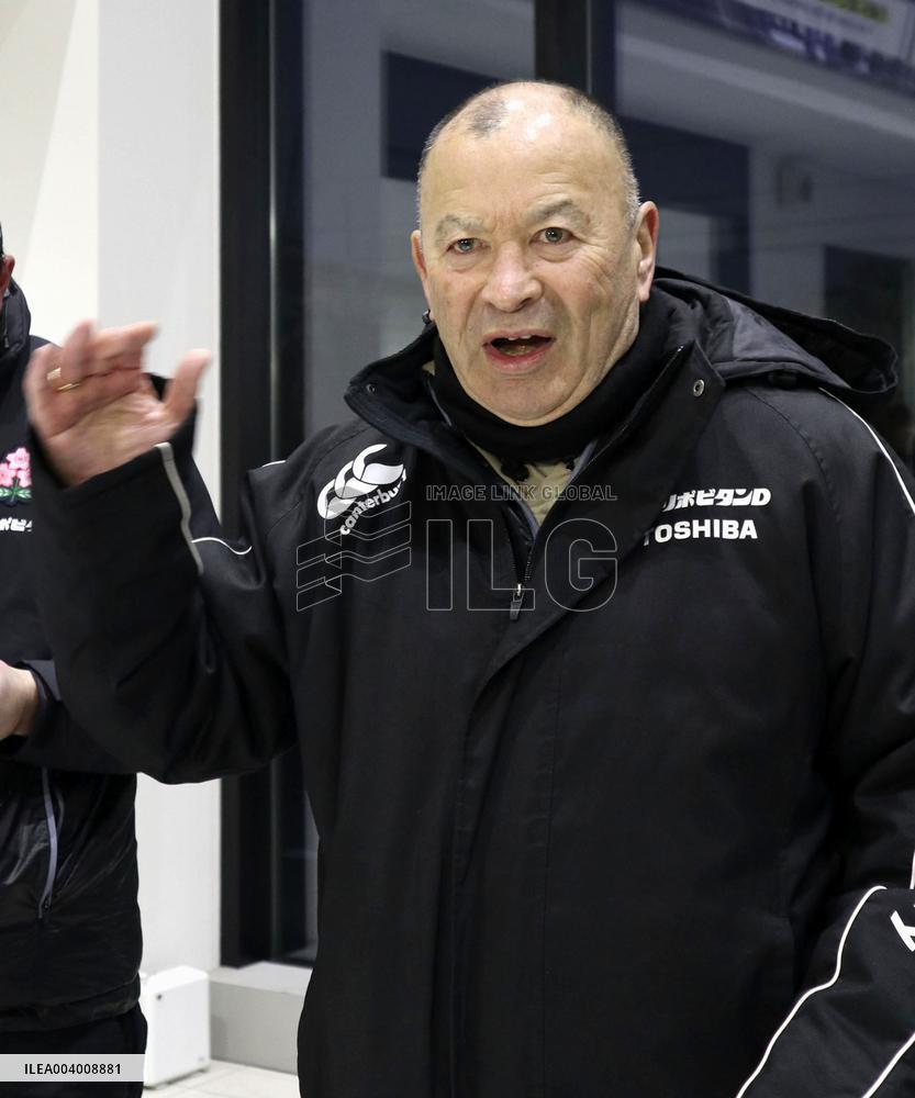 Rugby: Japan head coach Jones teaches young players