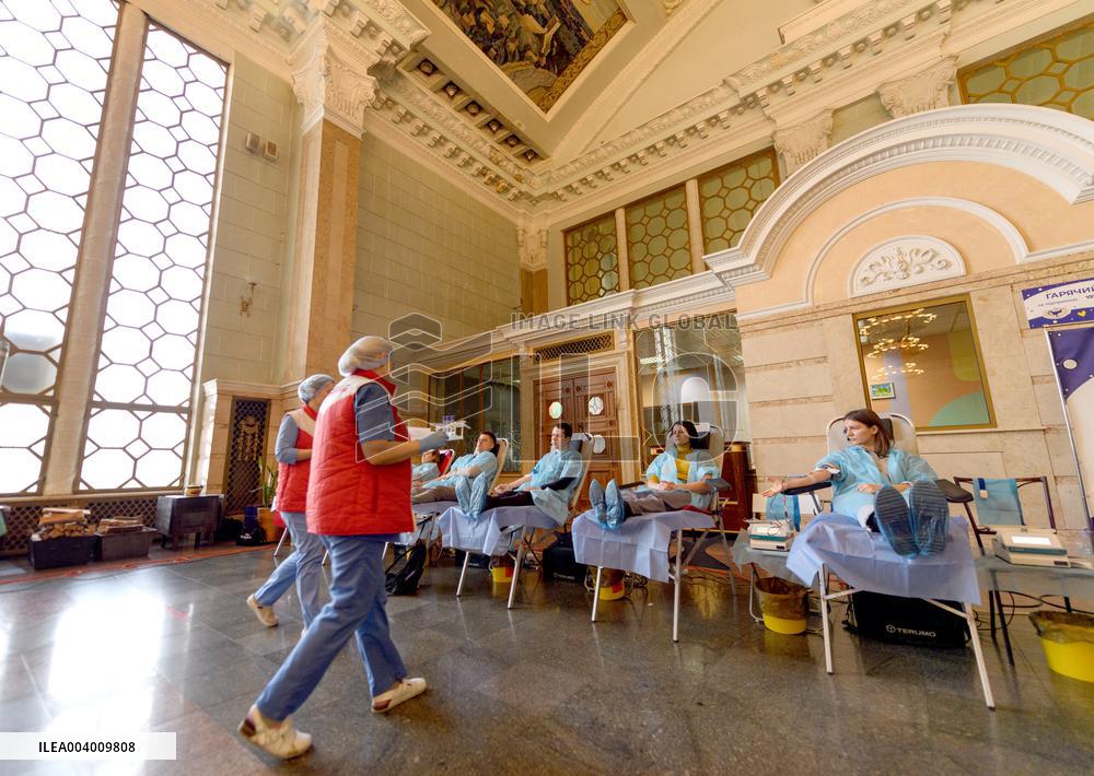 Blood donation event at Kyivs Central Railway Station Building