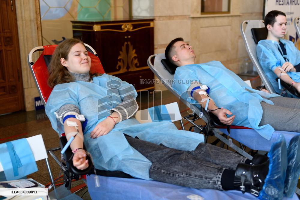 Blood donation event at Kyivs Central Railway Station Building