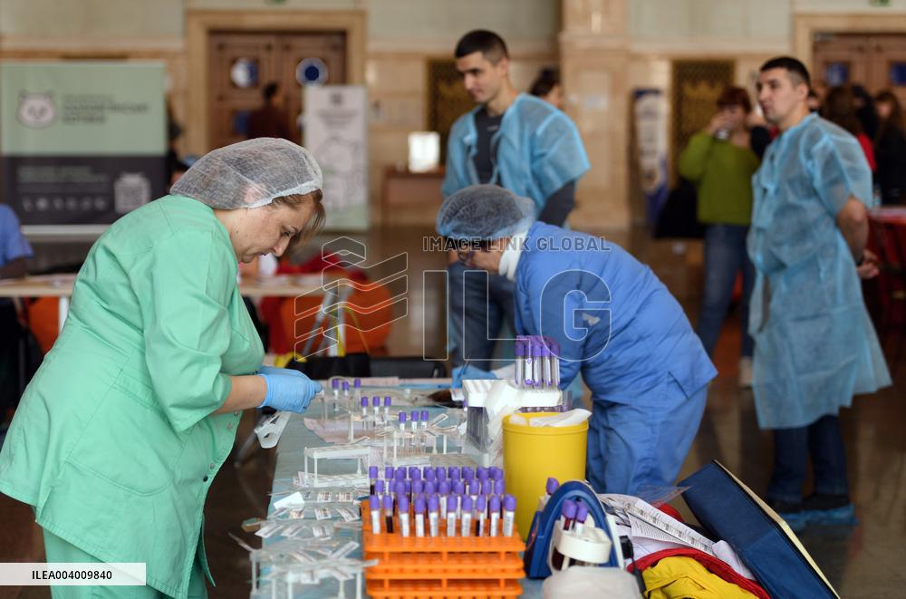 Blood donation event at Kyivs Central Railway Station Building