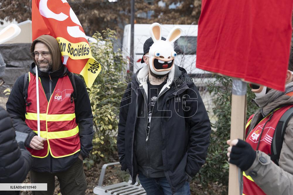 Game Production Studio Workers Strike - Paris