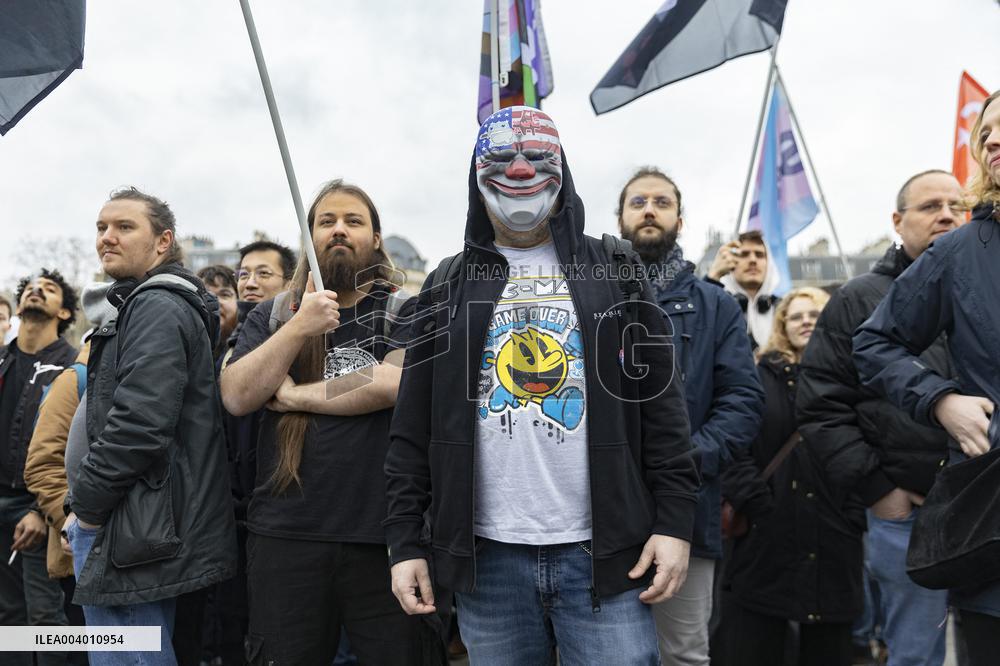 Game Production Studio Workers Strike - Paris