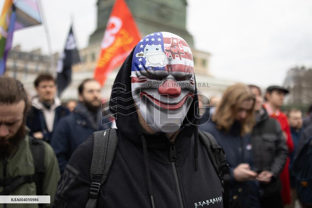 General Strike in the Video Game Industry - Paris RL