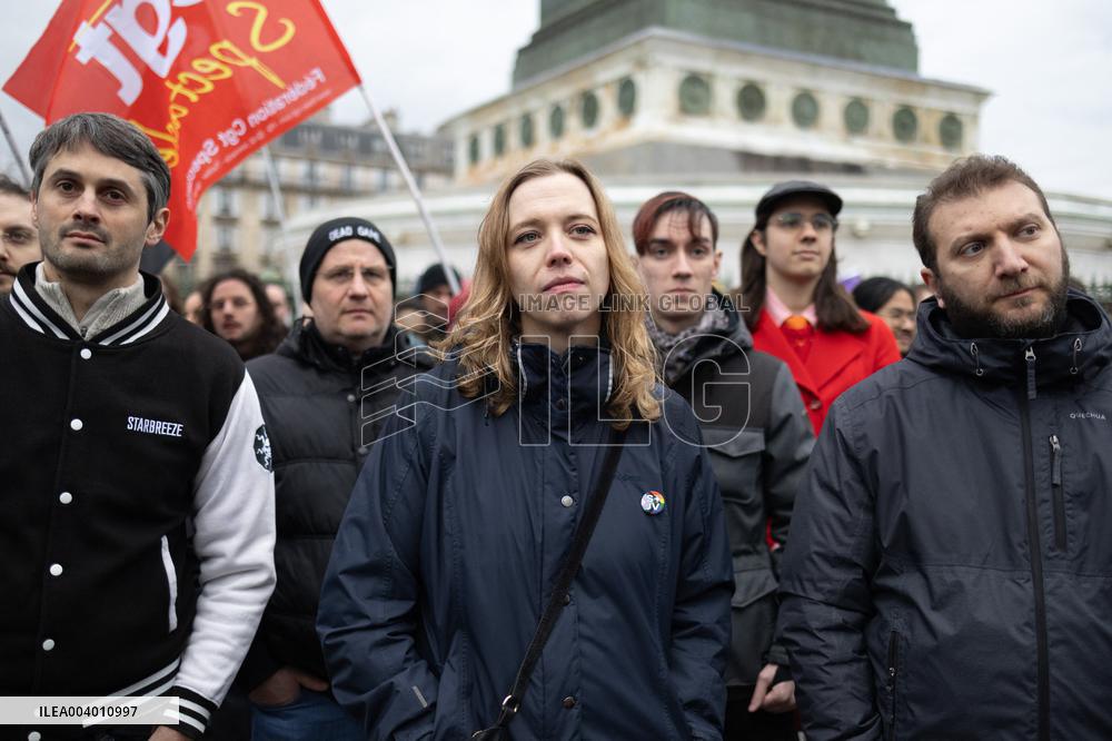 General Strike in the Video Game Industry - Paris RL