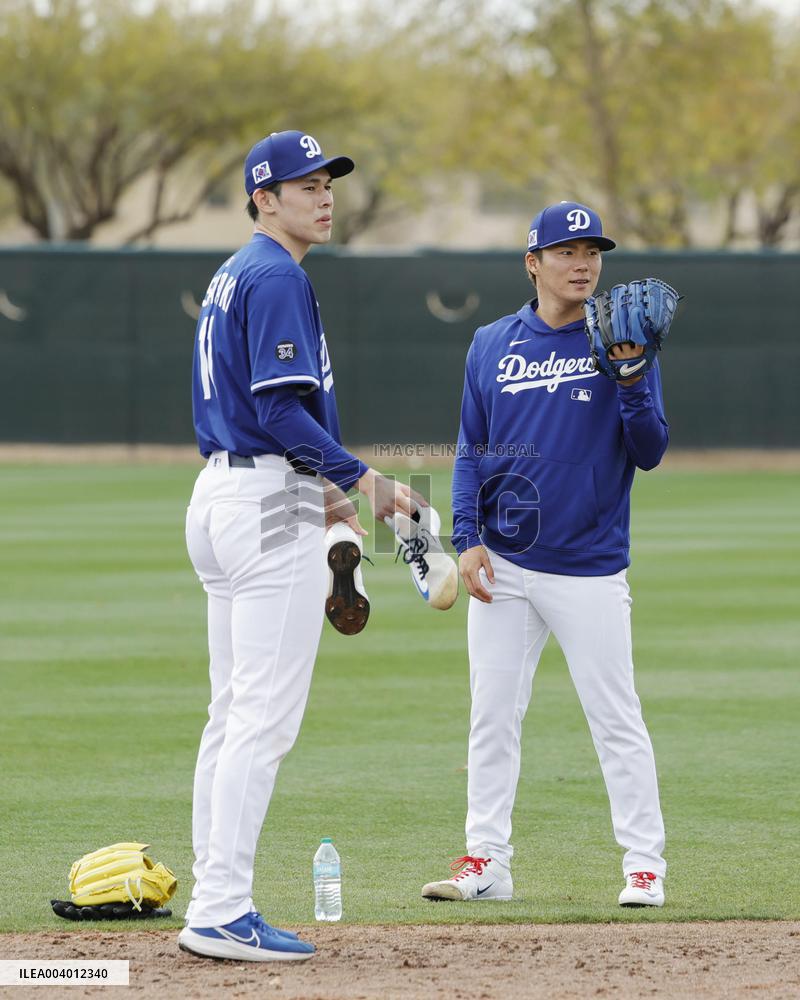 Baseball: MLB spring training