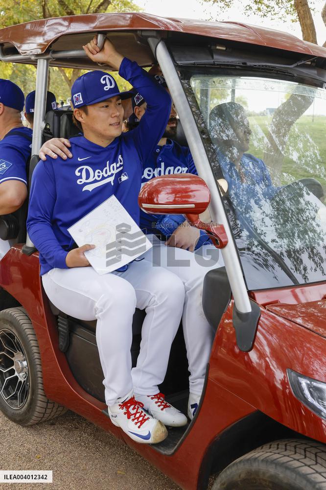 Baseball: MLB spring training