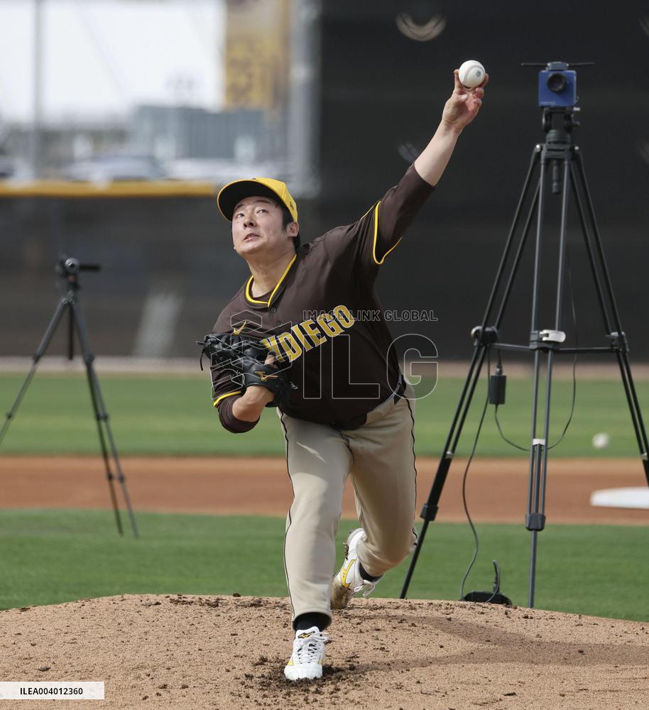 Baseball: MLB spring training