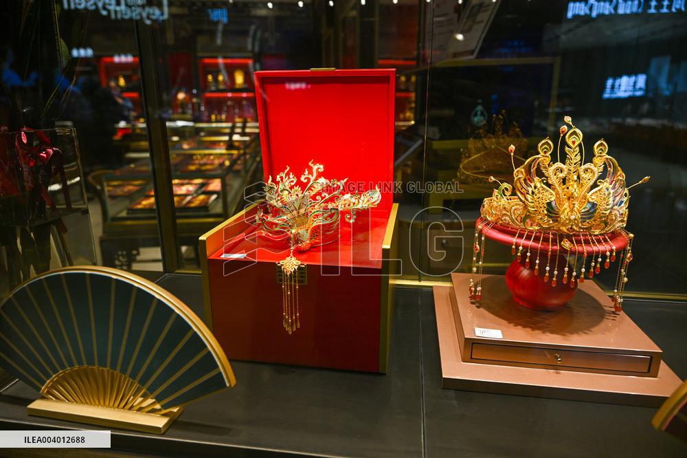 Gold Jewelry Prices Rise