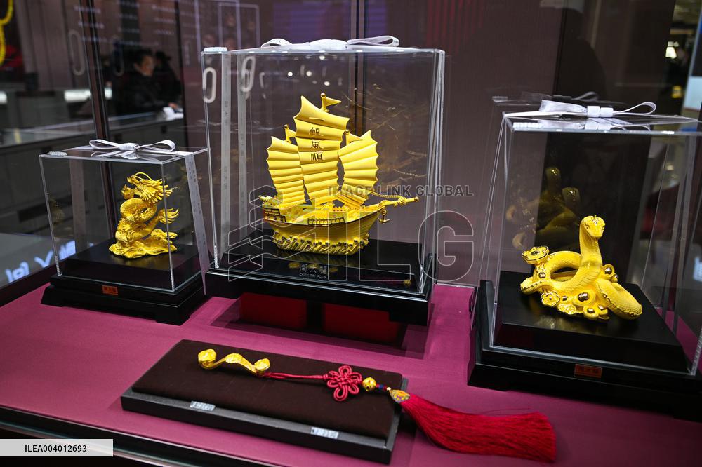 Gold Jewelry Prices Rise
