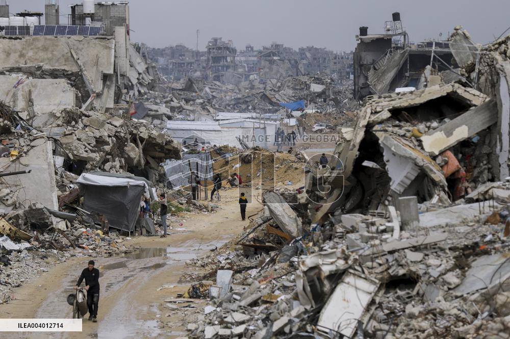 Destruction in Jabaliya Refugee Camp - Gaza