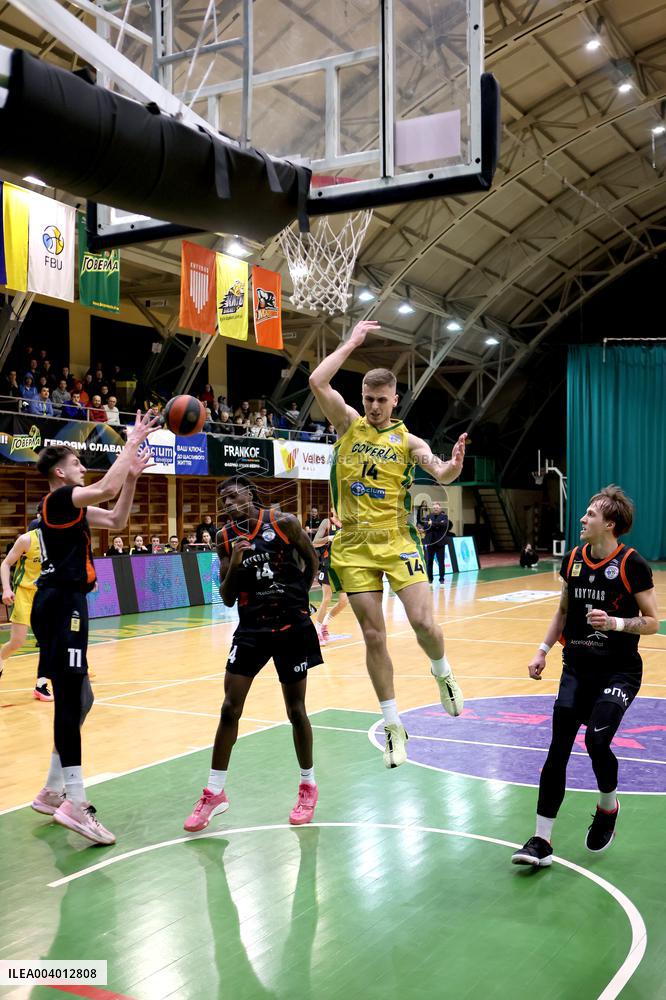 Prykarpattia-Hoverla defeats Kryvbas 77-68 in Ukrainian SuperLeague match