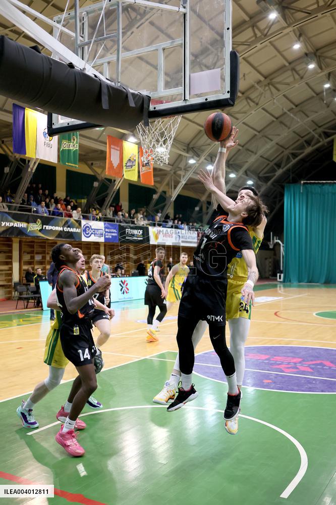 Prykarpattia-Hoverla defeats Kryvbas 77-68 in Ukrainian SuperLeague match