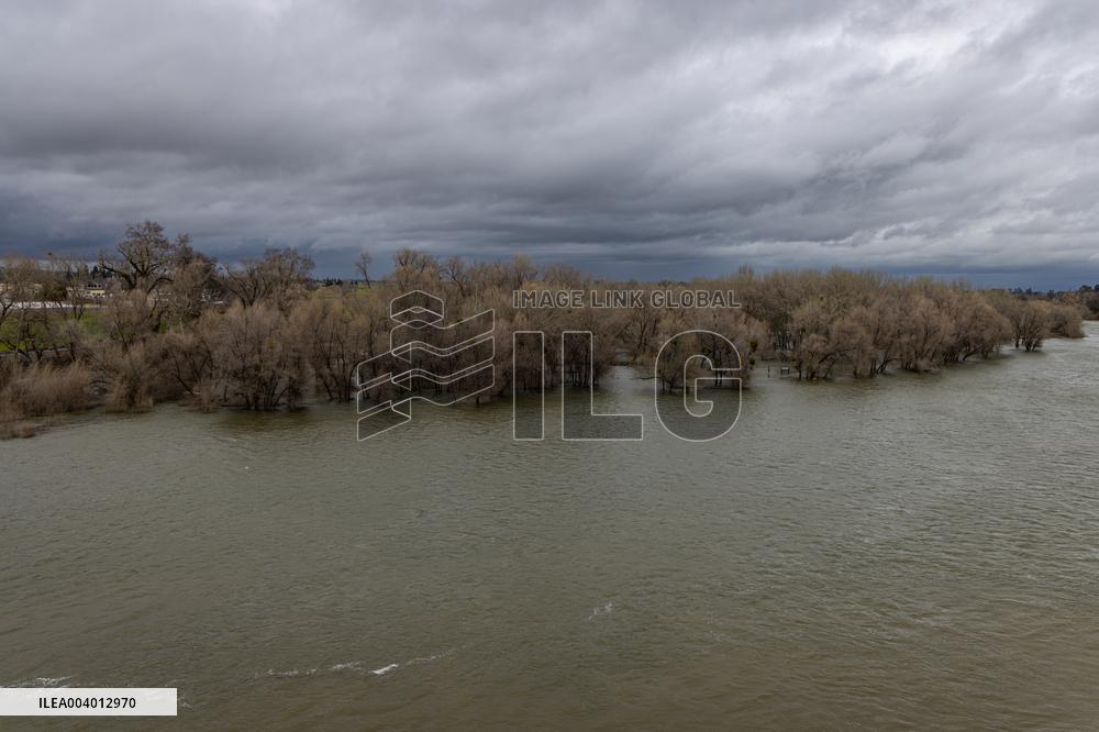 Feather River Rises During Heavy Rains
