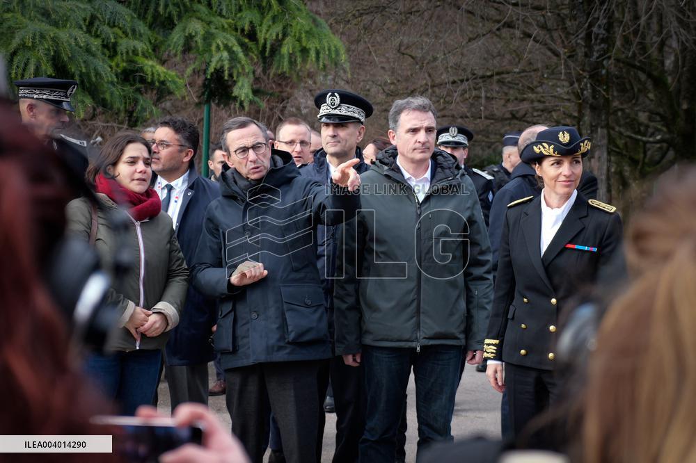 Bruno Retailleau on visit in Grenoble