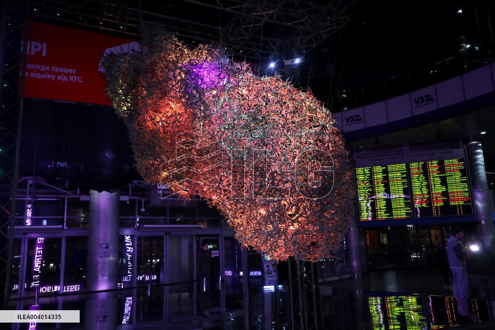 Heart of Ukraine installation in Kyiv ahead of Valentines DayHeart of Ukraine installation in Kyiv ahead of Valentines DayHeart