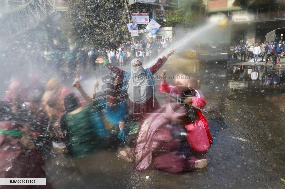 Teachers Protest in Bangladesh