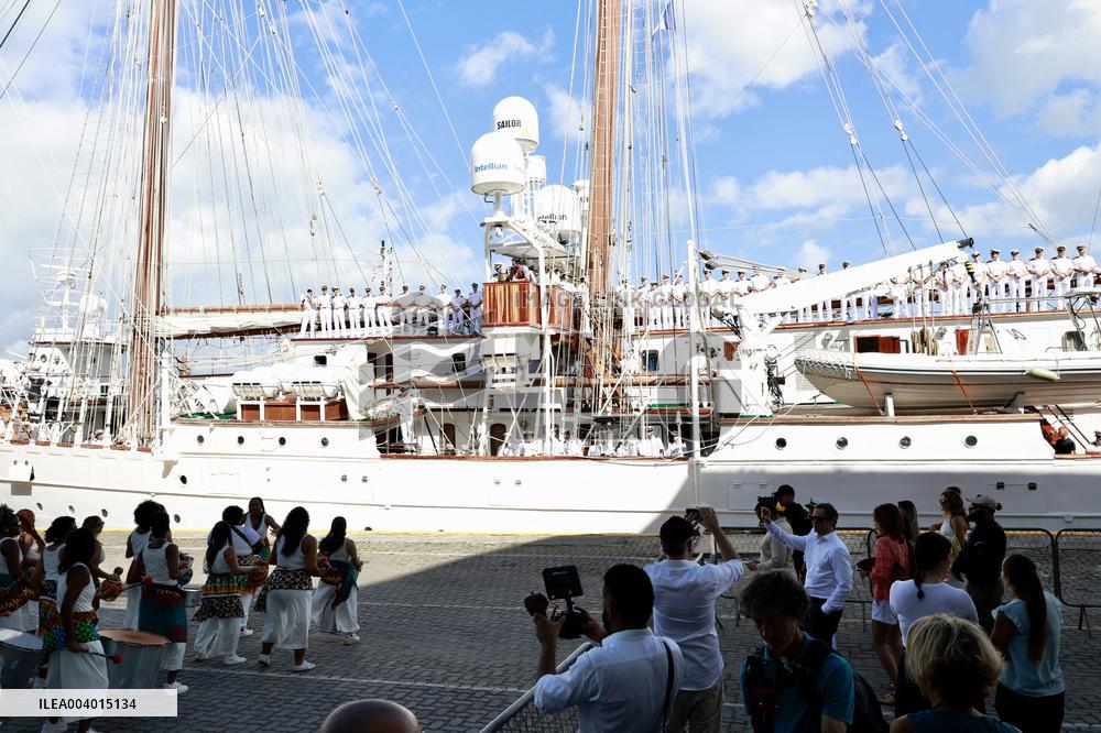 Princess Leonor arrives in Salvador de Bahia on the training ship Juan Sebastian Elcan