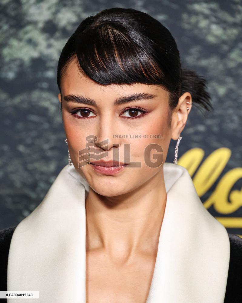 Yellowjackets Season 3 Premiere - LA