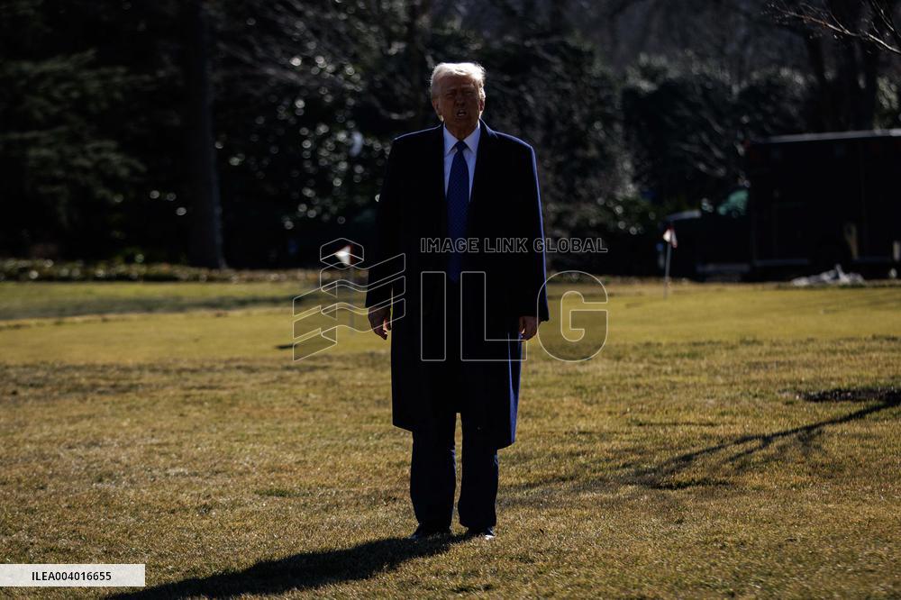 DC: U.S. President Trump Departs the White House