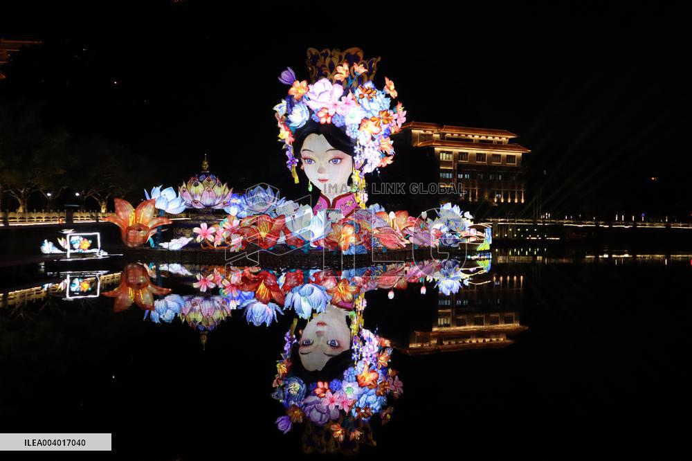 Giant Goddess Lamp Group