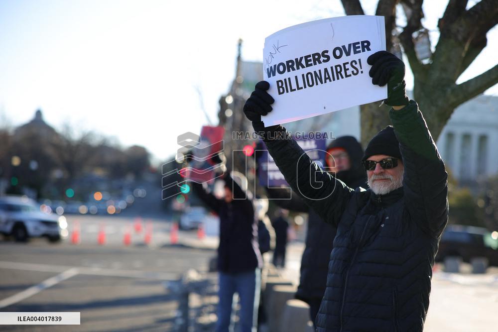 Washington DC Anti-DOGE Protest US Health and Human Services Offices