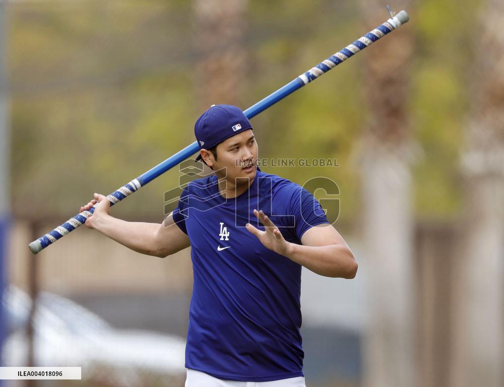 Baseball: MLB spring training