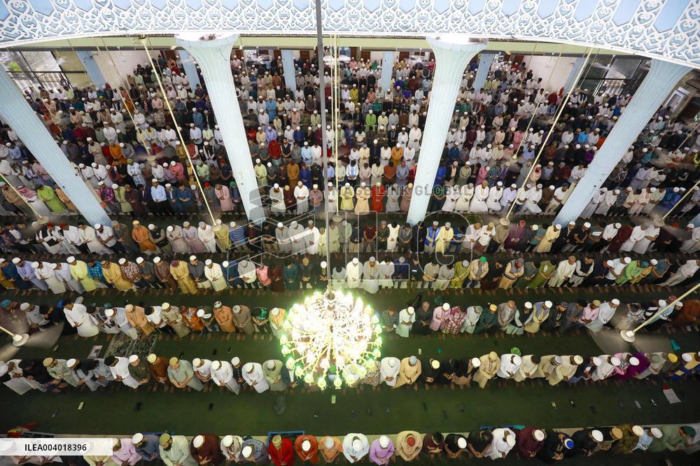 Muslims Pray During Shab-e-Barat - Bangladesh