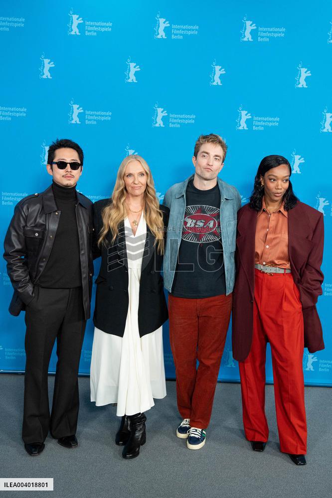 Berlinale Mickey 17 Photocall