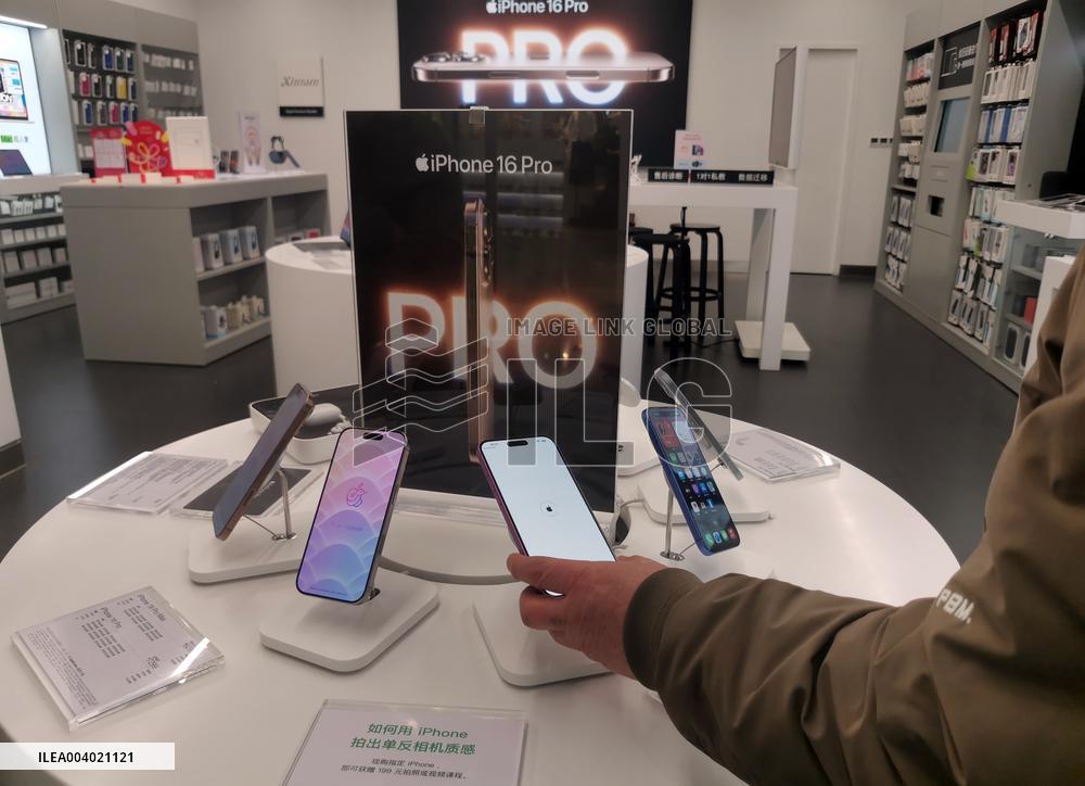 2024 Phones Shipments Increase in China