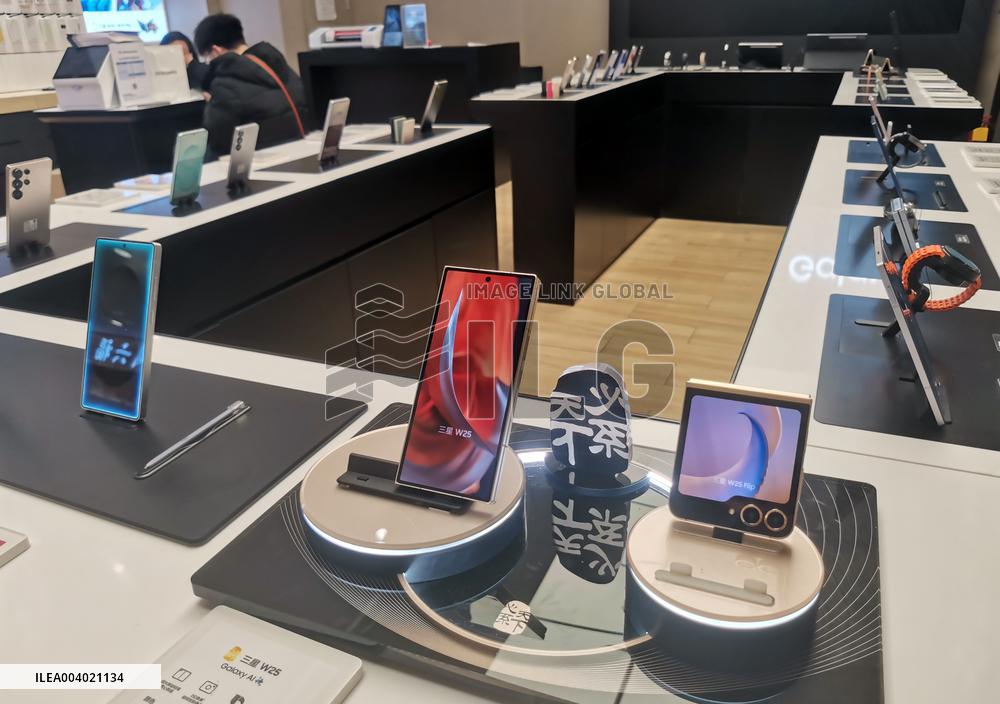 2024 Phones Shipments Increase in China