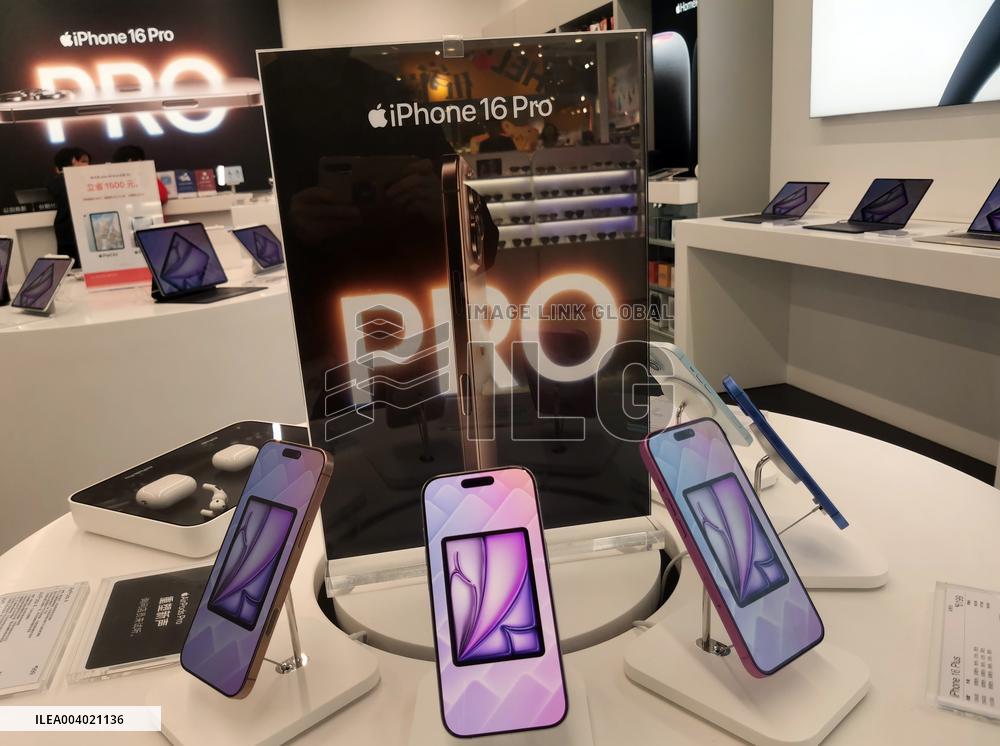 2024 Phones Shipments Increase in China