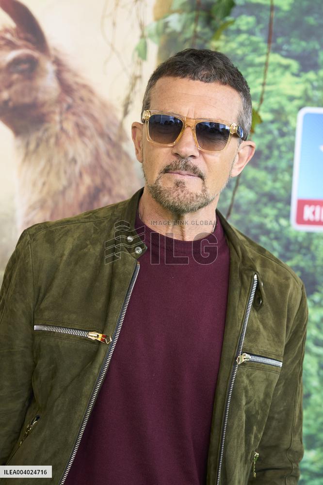 Antonio Banderas At Paddington In Peru Premiere - Madrid