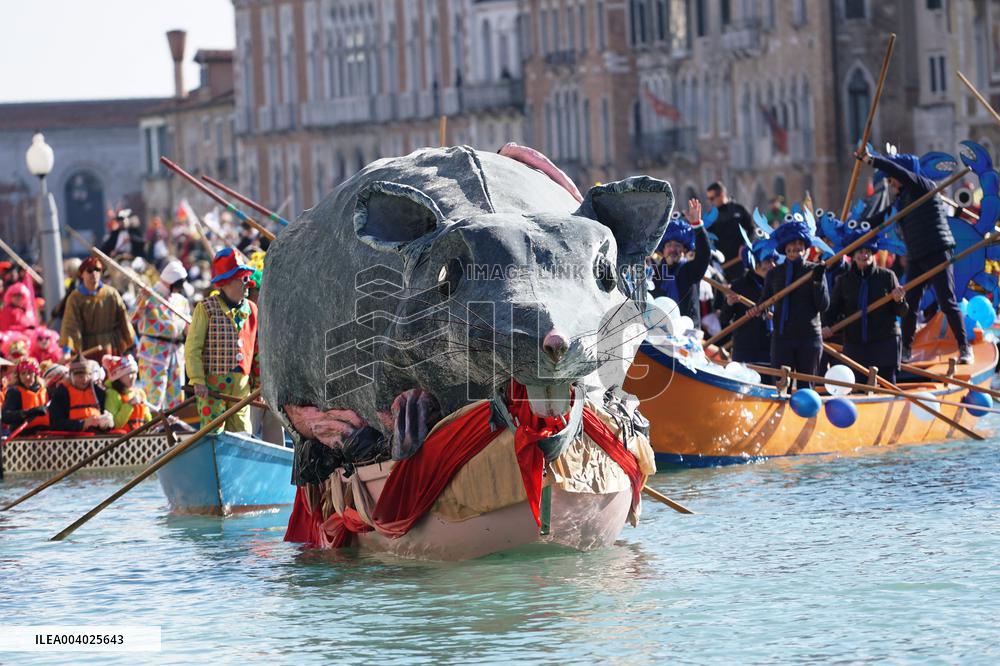 Pantegana Sail Parade In Venice