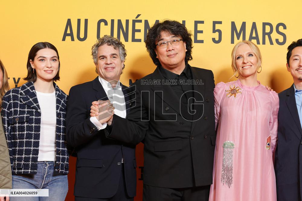 Mickey 17 Premiere - Paris