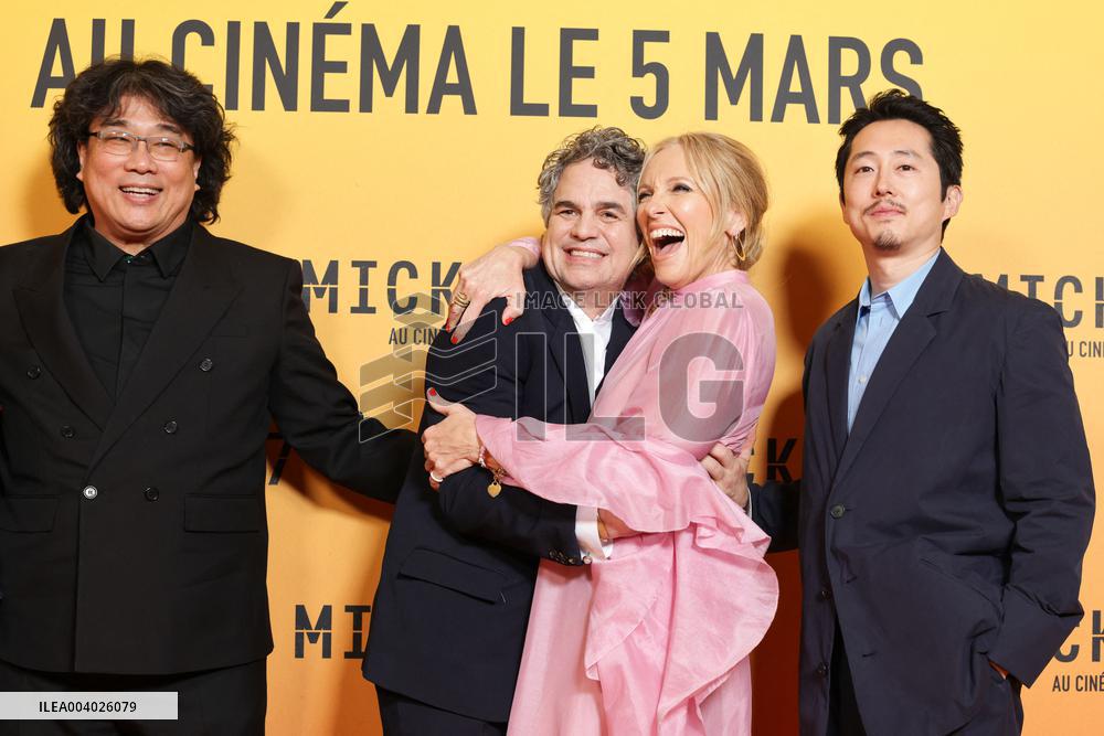 Mickey 17 Premiere - Paris