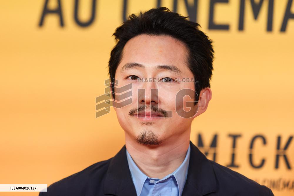 Mickey 17 Premiere - Paris