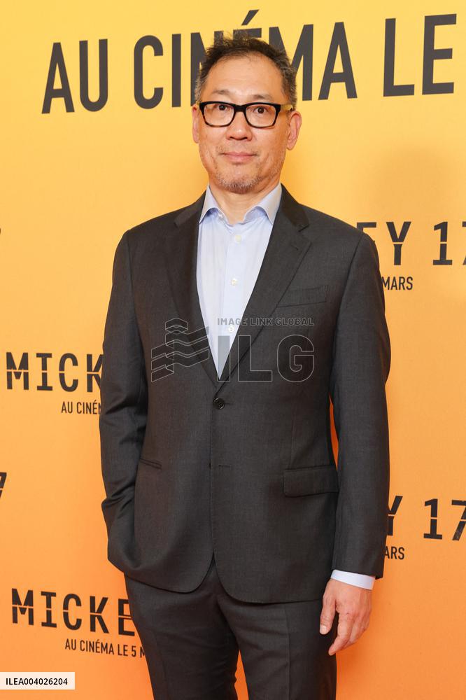 Mickey 17 Premiere - Paris