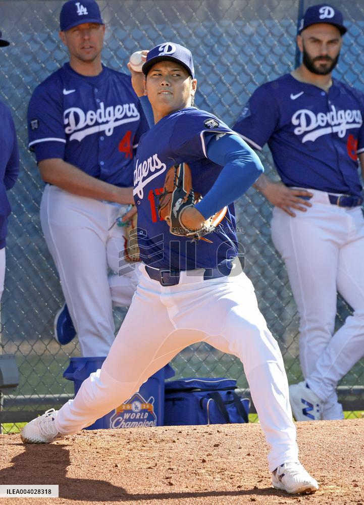 Baseball: MLB spring training