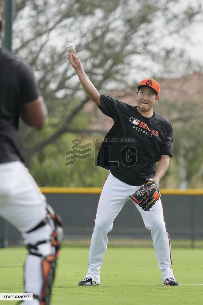 Baseball: MLB spring training