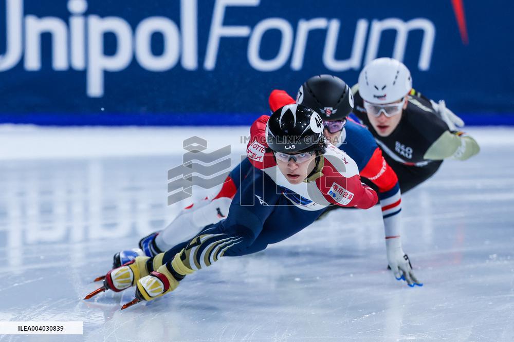 SPORT INVERNALI - Pattinaggio sul Ghiaccio - ISU World Tour Short Track - Milano 2025