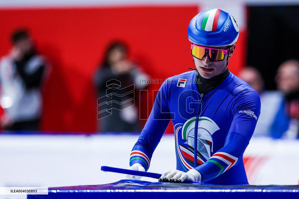 SPORT INVERNALI - Pattinaggio sul Ghiaccio - ISU World Tour Short Track - Milano 2025