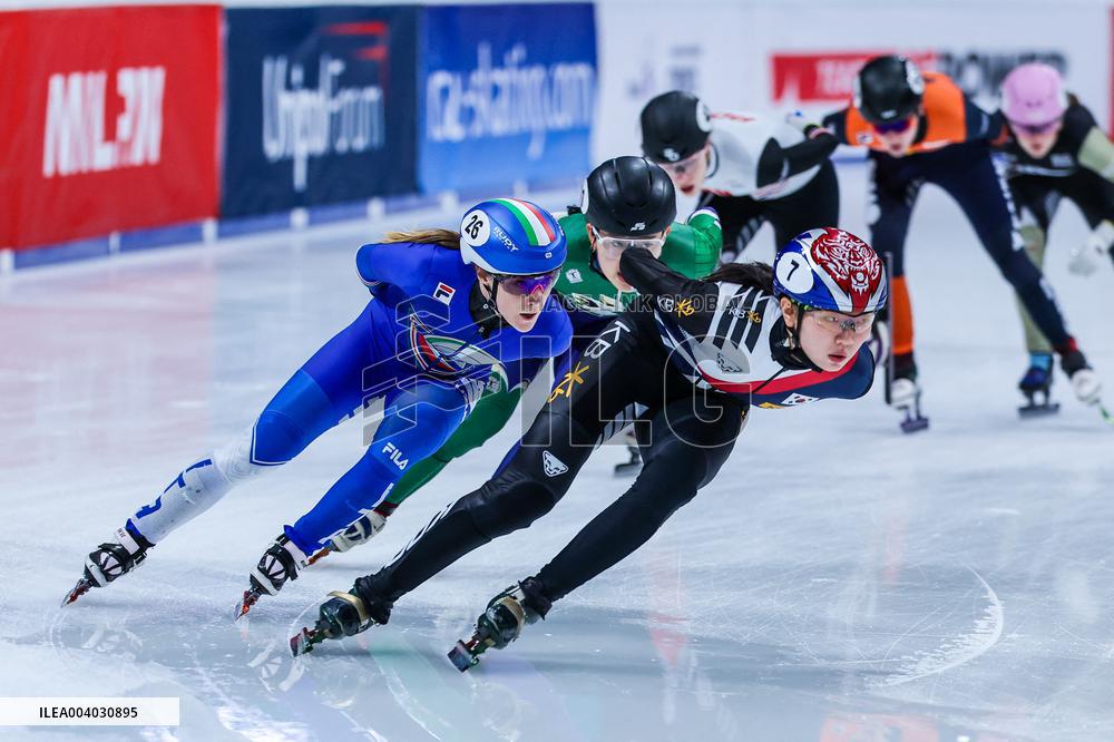 SPORT INVERNALI - Pattinaggio sul Ghiaccio - ISU World Tour Short Track - Milano 2025